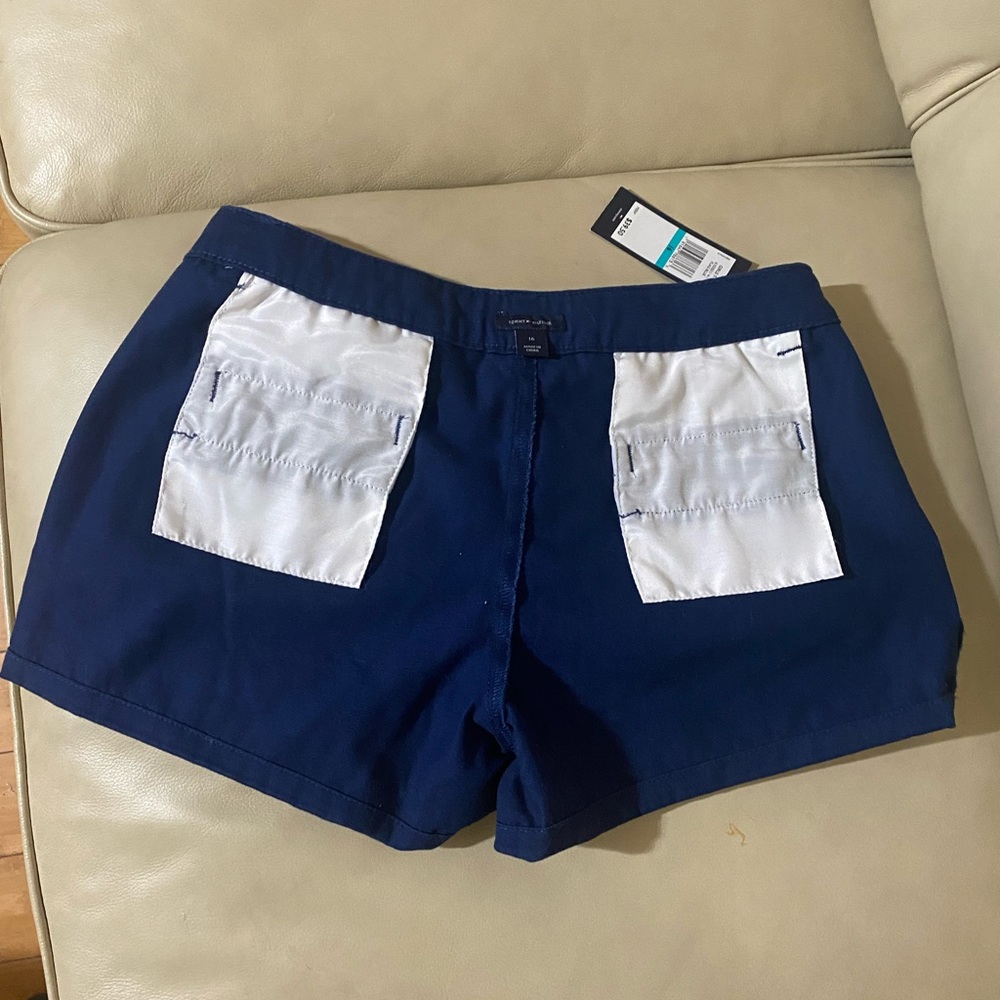 TOMMY HILFIGER shorts - Picture 14 of 15